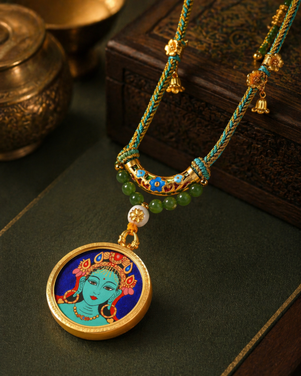 Green Tara (绿度母) Hand-painted Thangka Pendant - 3.5cm Round Rough Mineral Sand Texture Sacred Amulet